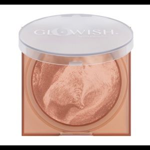 Huda Beauty GloWish Soft Radiance Bronzing Powder “Light” NWT